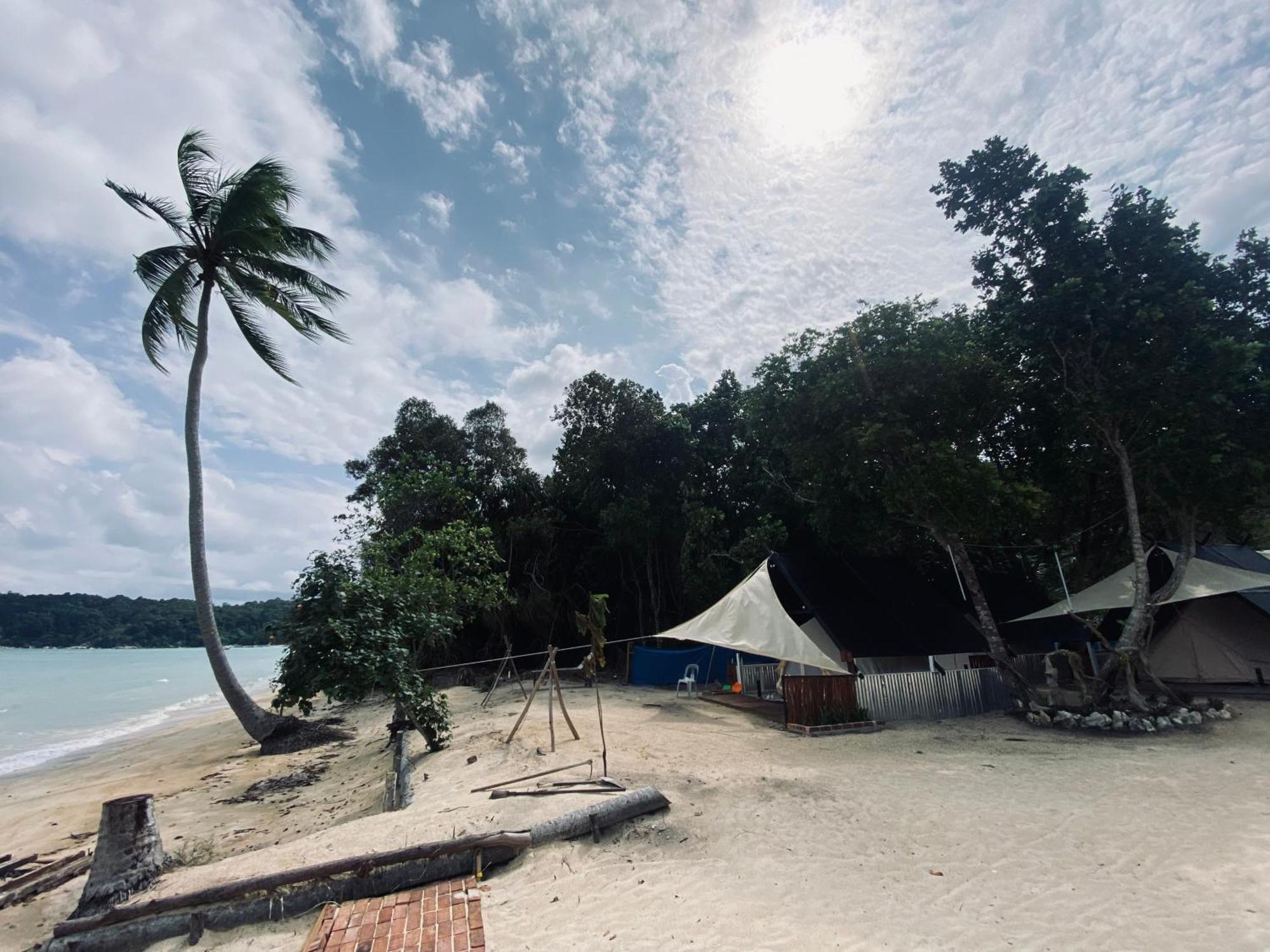 Готель Juita Glamping Perhentian Island Кампунґ-Куала-Бесут Екстер'єр фото